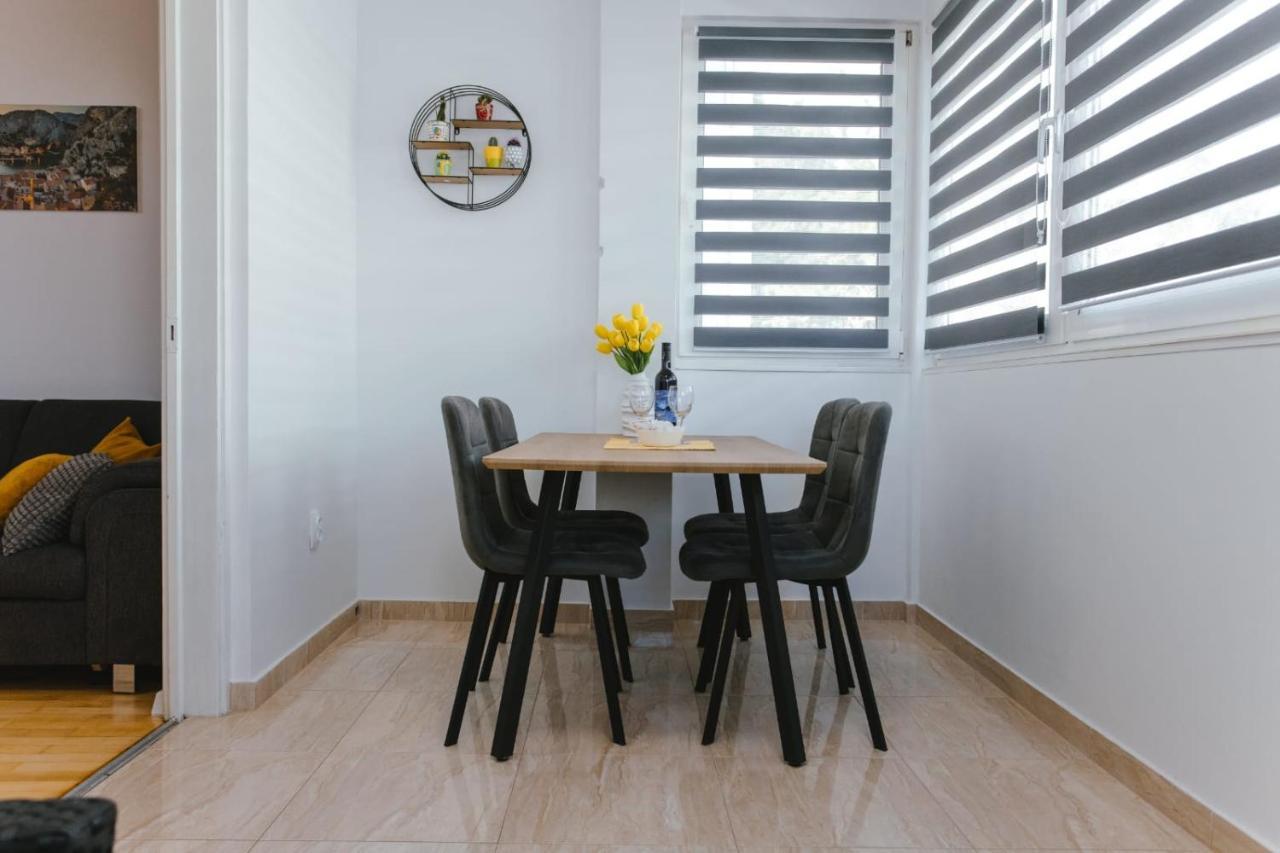Apartment Bozic Omiš Dış mekan fotoğraf