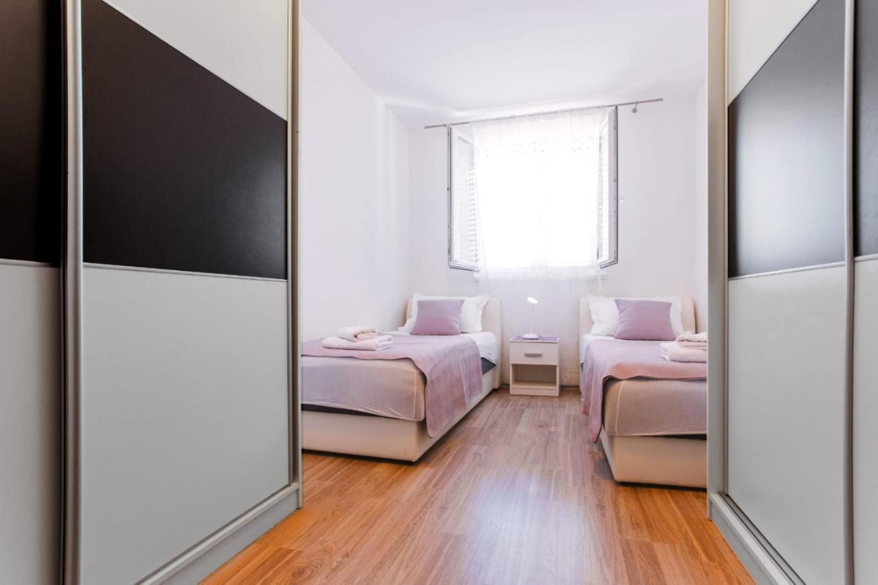 Apartment Bozic Omiš Dış mekan fotoğraf