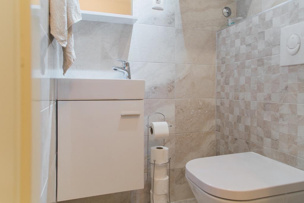 Apartment Bozic Omiš Dış mekan fotoğraf